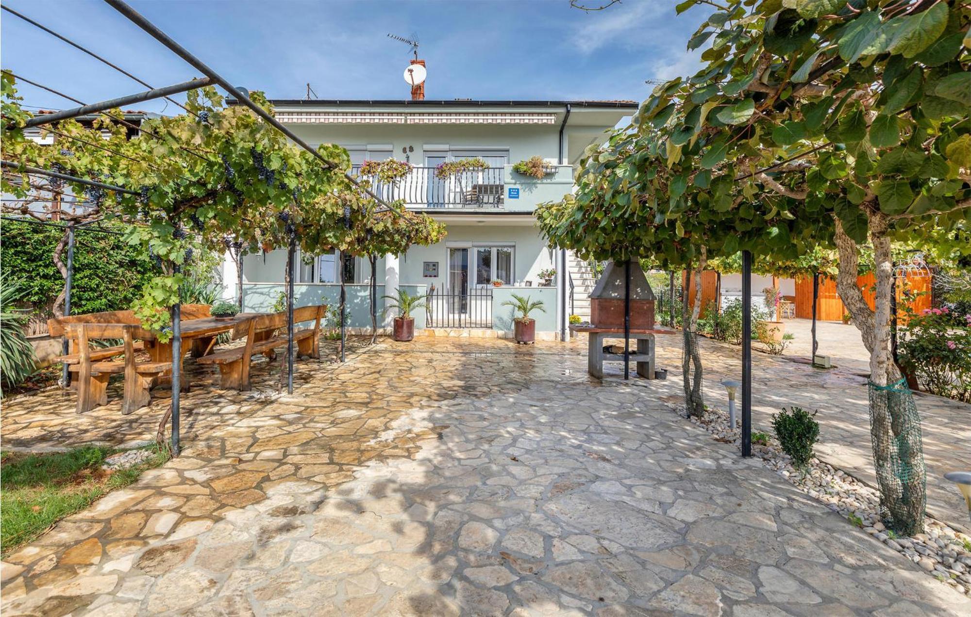 Gorgeous Apartment In Pula With Kitchen Zewnętrze zdjęcie